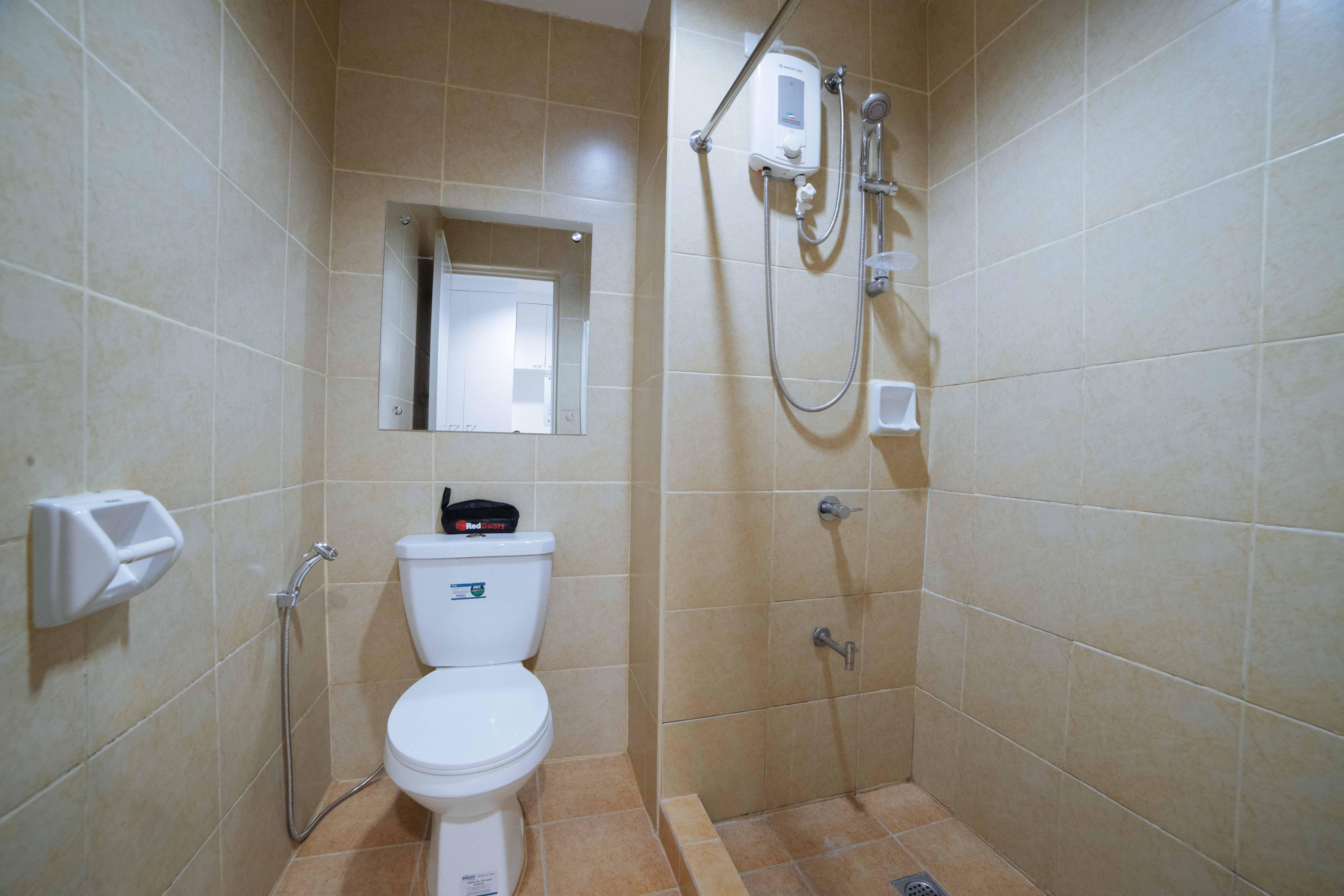 Reddoorz Plus @ Roxas Street Davao City Exterior foto